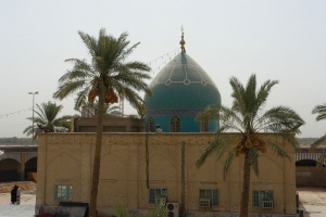 Tomb of Maytham al-tammar in kufi.jpg